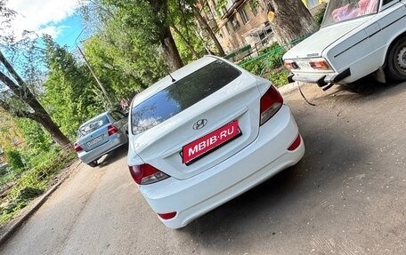 Hyundai Solaris II рестайлинг, 2013 год, 780 000 рублей, 5 фотография