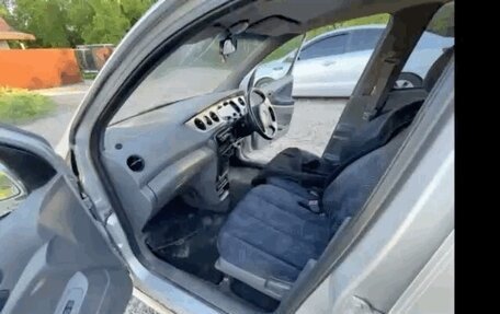 Daihatsu YRV I, 2001 год, 165 000 рублей, 7 фотография