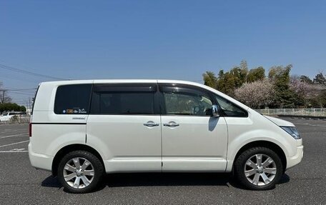 Mitsubishi Delica D:5 I, 2019 год, 2 084 000 рублей, 6 фотография