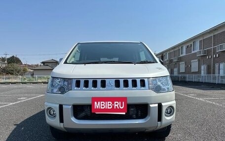 Mitsubishi Delica D:5 I, 2019 год, 2 084 000 рублей, 2 фотография