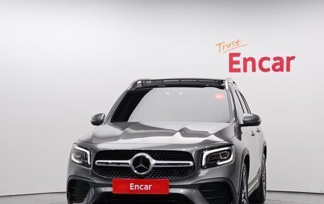 Mercedes-Benz GLB, 2022 год, 3 170 000 рублей, 2 фотография