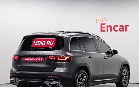 Mercedes-Benz GLB, 2022 год, 3 170 000 рублей, 3 фотография