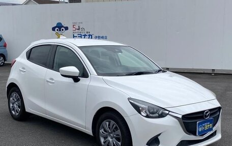 Mazda Demio IV, 2018 год, 700 000 рублей, 2 фотография