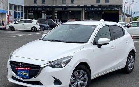 Mazda Demio IV, 2018 год, 700 000 рублей, 4 фотография
