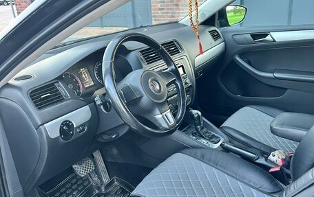 Volkswagen Jetta VI, 2013 год, 1 100 000 рублей, 7 фотография