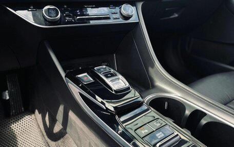 Hyundai Sonata VIII, 2019 год, 2 350 000 рублей, 14 фотография