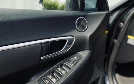 Hyundai Sonata VIII, 2019 год, 2 350 000 рублей, 16 фотография