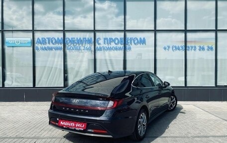 Hyundai Sonata VIII, 2019 год, 2 350 000 рублей, 5 фотография