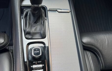 Volvo XC90 II рестайлинг, 2016 год, 3 299 999 рублей, 5 фотография