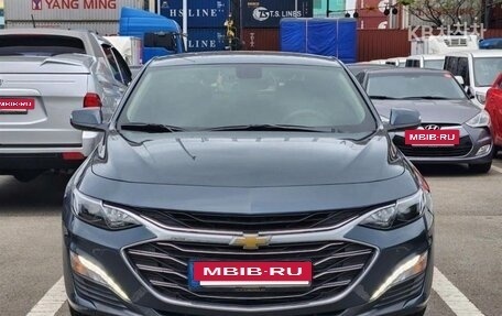 Chevrolet Malibu IX, 2021 год, 1 645 000 рублей, 2 фотография