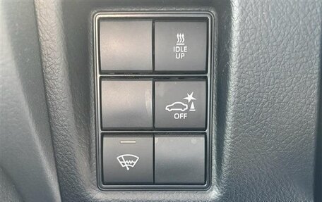 Toyota Land Cruiser Prado 150 рестайлинг 2, 2022 год, 3 619 000 рублей, 24 фотография