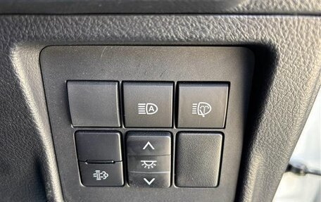 Toyota Land Cruiser Prado 150 рестайлинг 2, 2022 год, 3 619 000 рублей, 25 фотография