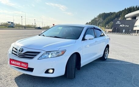 Toyota Camry, 2010 год, 1 350 000 рублей, 3 фотография