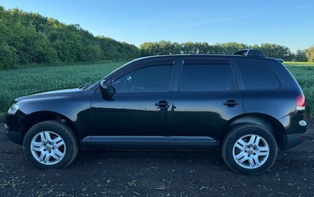 Volkswagen Touareg III, 2005 год, 1 350 000 рублей, 4 фотография