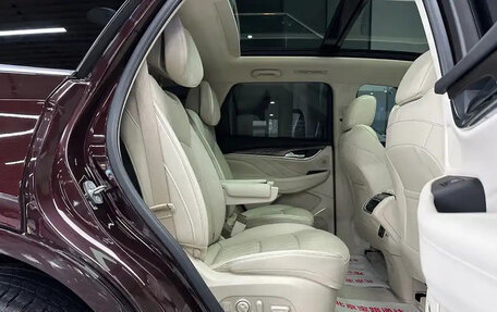Buick Enclave II, 2022 год, 14 фотография