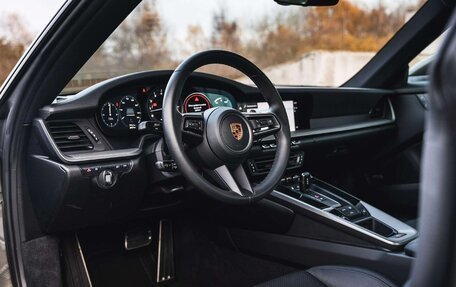 Porsche 911, 2022 год, 10 090 000 рублей, 12 фотография