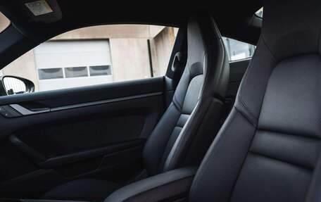 Porsche 911, 2022 год, 10 090 000 рублей, 15 фотография