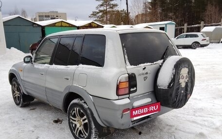 Toyota RAV4, 1998 год, 590 000 рублей, 7 фотография