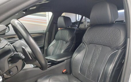 BMW 5 серия, 2019 год, 4 990 000 рублей, 23 фотография