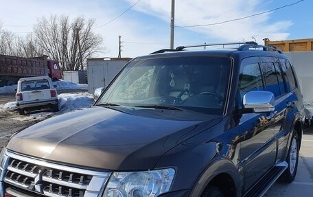 Mitsubishi Pajero IV, 2017 год, 2 960 000 рублей, 2 фотография