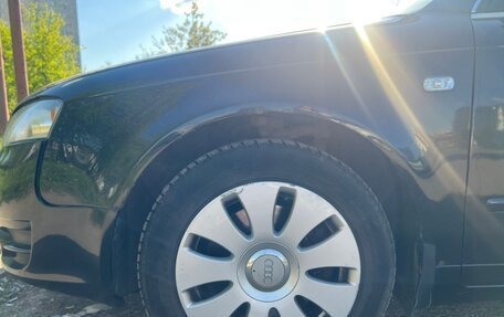Audi A4, 2006 год, 750 000 рублей, 12 фотография