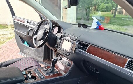 Volkswagen Touareg III, 2015 год, 2 500 000 рублей, 2 фотография