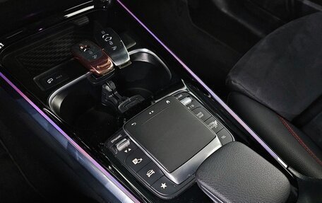 Mercedes-Benz GLB, 2021 год, 2 296 000 рублей, 13 фотография