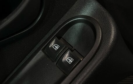 Renault Duster I рестайлинг, 2015 год, 887 000 рублей, 10 фотография