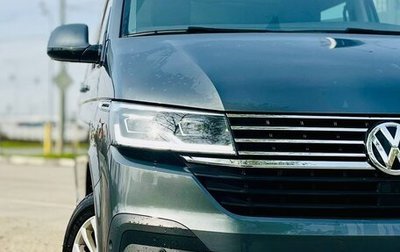Volkswagen Multivan T6 рестайлинг, 2021 год, 6 400 000 рублей, 1 фотография
