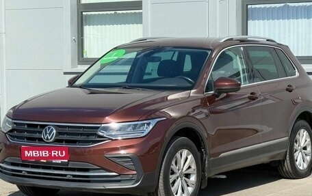 Volkswagen Tiguan II, 2021 год, 2 575 000 рублей, 1 фотография