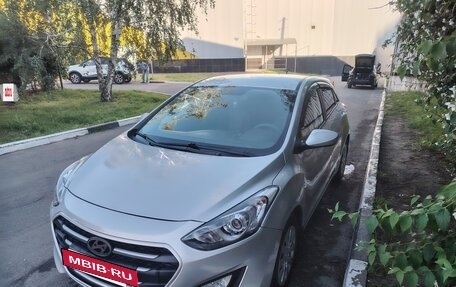 Hyundai i30 II рестайлинг, 2015 год, 1 500 000 рублей, 4 фотография