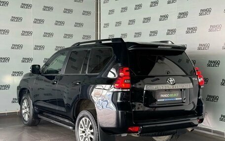 Toyota Land Cruiser Prado 150 рестайлинг 2, 2021 год, 6 999 000 рублей, 7 фотография