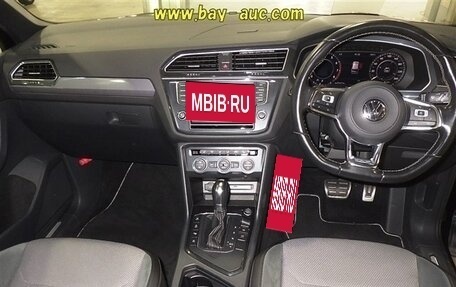 Volkswagen Tiguan II, 2017 год, 1 750 000 рублей, 5 фотография