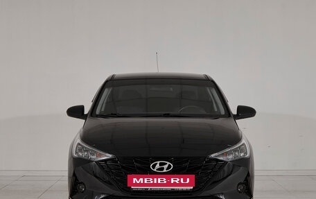 Hyundai Solaris II рестайлинг, 2022 год, 1 645 000 рублей, 3 фотография