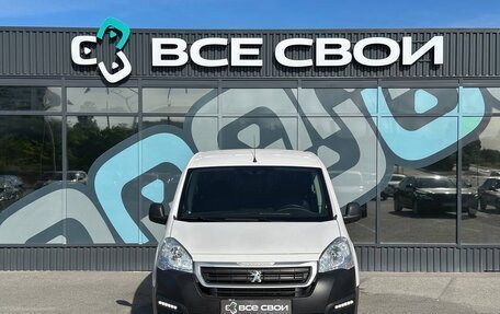 Peugeot Partner II рестайлинг 2, 2021 год, 1 785 000 рублей, 4 фотография