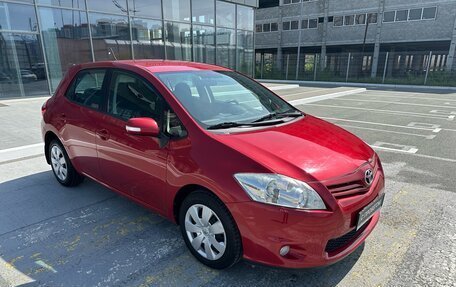 Toyota Auris II, 2011 год, 1 170 000 рублей, 3 фотография