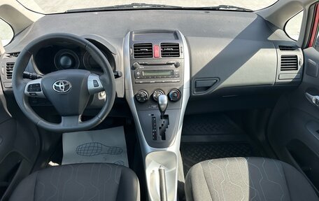 Toyota Auris II, 2011 год, 1 170 000 рублей, 10 фотография