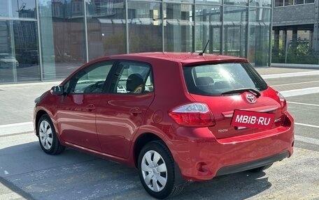 Toyota Auris II, 2011 год, 1 170 000 рублей, 8 фотография