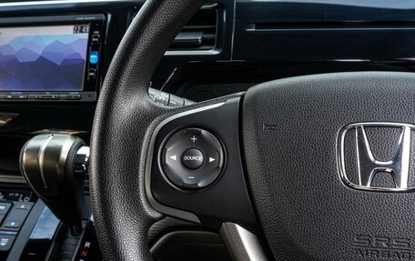 Honda Stepwgn IV, 2015 год, 1 680 000 рублей, 16 фотография