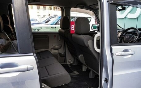 Honda Stepwgn IV, 2015 год, 1 680 000 рублей, 13 фотография