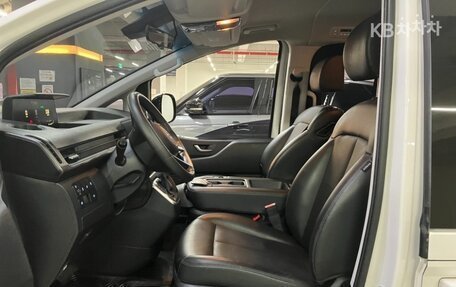 Hyundai Staria, 2021 год, 2 795 000 рублей, 7 фотография