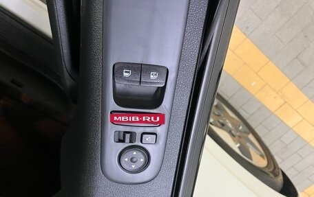 Hyundai Staria, 2021 год, 2 795 000 рублей, 14 фотография