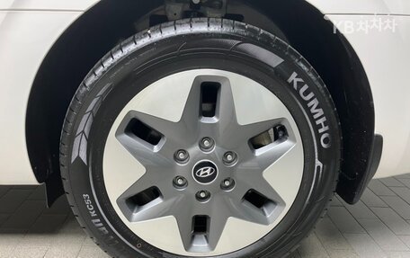 Hyundai Staria, 2021 год, 2 795 000 рублей, 24 фотография