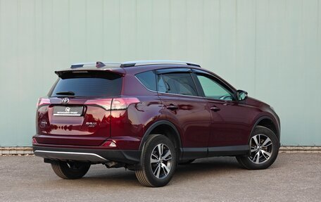Toyota RAV4, 2017 год, 2 690 000 рублей, 3 фотография