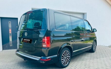 Volkswagen Multivan T6 рестайлинг, 2022 год, 5 190 000 рублей, 5 фотография