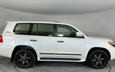 Toyota Land Cruiser 200, 2014 год, 3 670 000 рублей, 4 фотография
