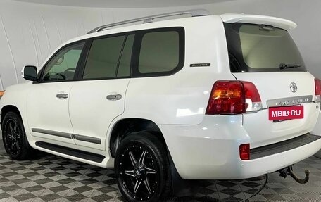 Toyota Land Cruiser 200, 2014 год, 3 670 000 рублей, 7 фотография