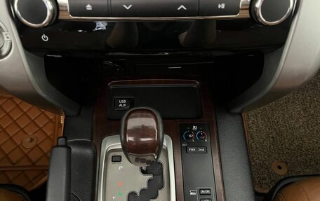 Toyota Land Cruiser 200, 2014 год, 3 670 000 рублей, 18 фотография