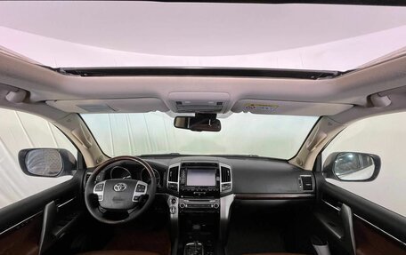 Toyota Land Cruiser 200, 2014 год, 3 670 000 рублей, 14 фотография