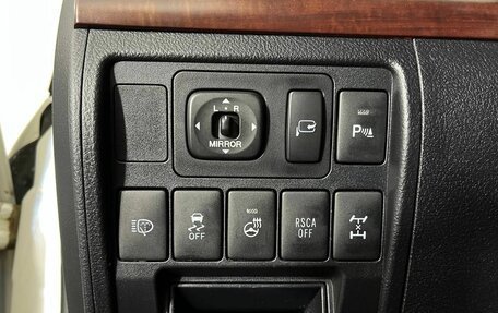 Toyota Land Cruiser 200, 2014 год, 3 670 000 рублей, 20 фотография